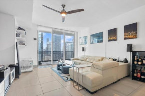 Brickell Luxe 1BR 1BTH with Pool Gym Sauna Grills